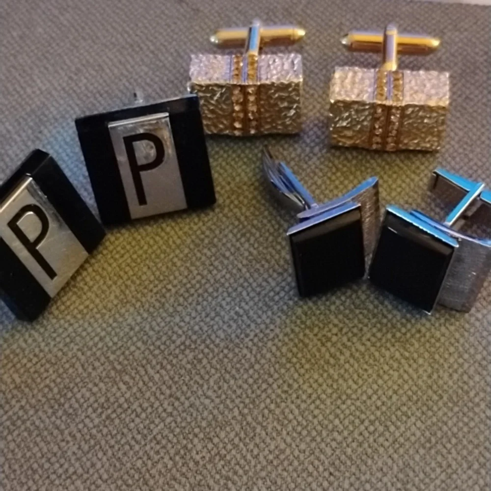 Elegant Men's Cufflinks/Tie PinsBreast Pins etc Set - Black/ Silver/Gold